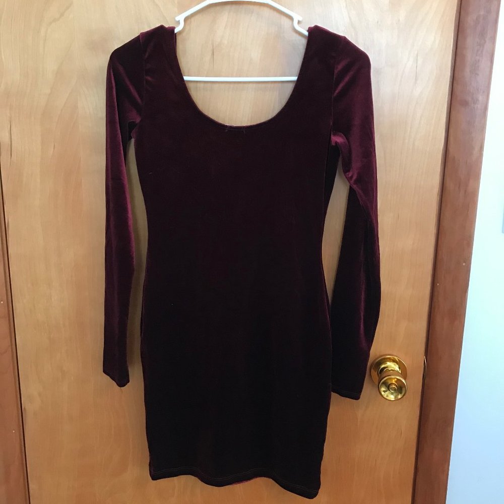 GARAGE - RED VELVET MINI DRESS - worn once